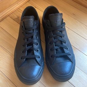 Chuck Taylor All Star Unisex Leather Converse